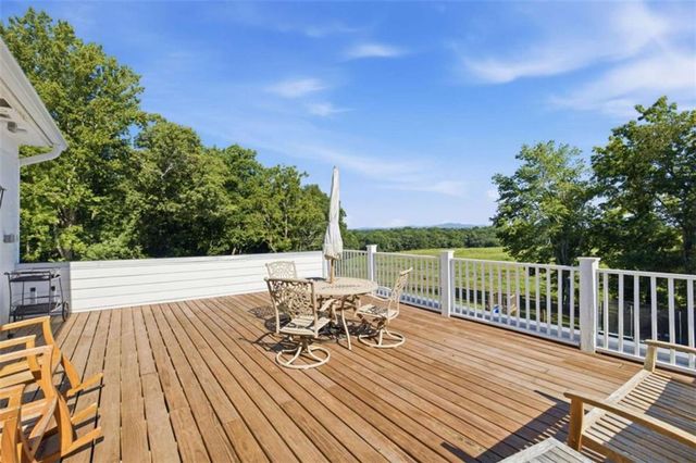 527 N Mize Road N, Mount Airy, GA 30563