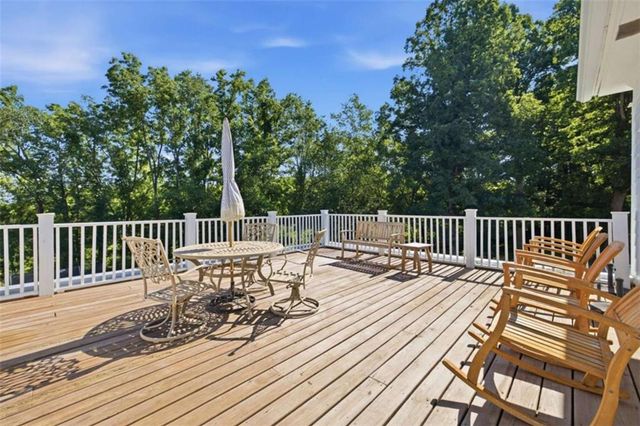 527 N Mize Road N, Mount Airy, GA 30563