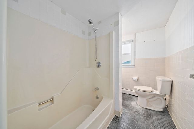 2 Caldwell St, Weymouth, MA 02191