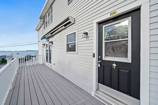 2 Caldwell St, Weymouth, MA 02191