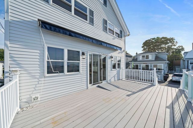 2 Caldwell St, Weymouth, MA 02191