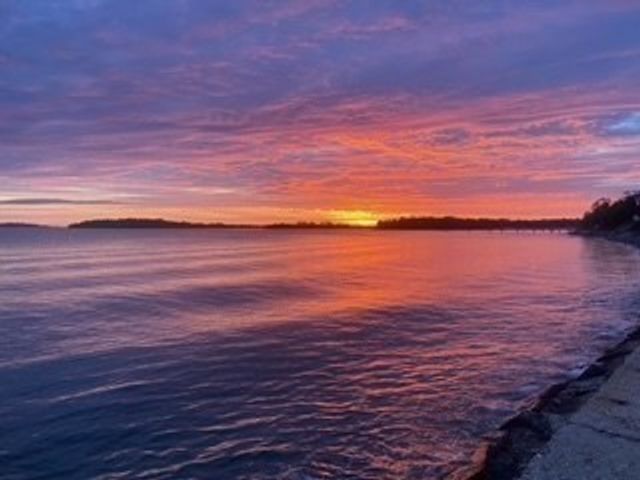 2 Caldwell St, Weymouth, MA 02191