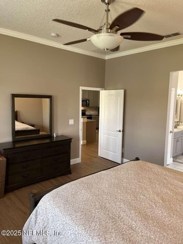 1684 HOLLOW GLEN Drive, Middleburg, FL 32068