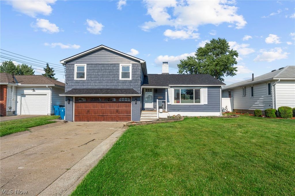 3053 Chris Avenue, Lorain, OH 44052