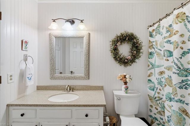 5204 Lake Shores RD, Virginia Beach, VA 23455