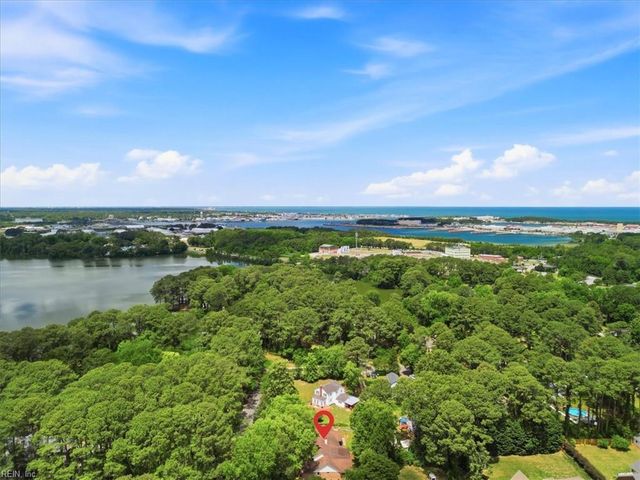5204 Lake Shores RD, Virginia Beach, VA 23455