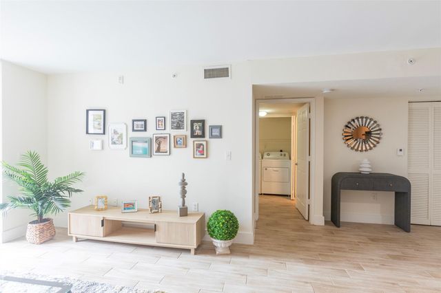 4768 W Atlantic Blvd 7-106, Coconut Creek, FL 33063