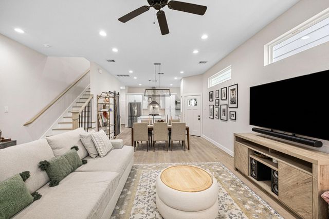 317 Sikes Street, Houston, TX 77018