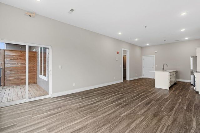 1445 Fagan Street 305, Chattanooga, TN 37408