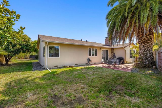 26372 Riverside Place, Carmel, CA 93923