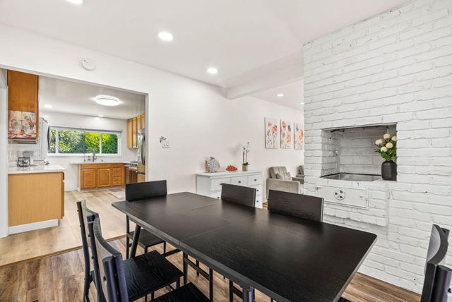 26372 Riverside Place, Carmel, CA 93923