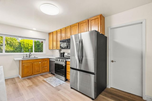 26372 Riverside Place, Carmel, CA 93923