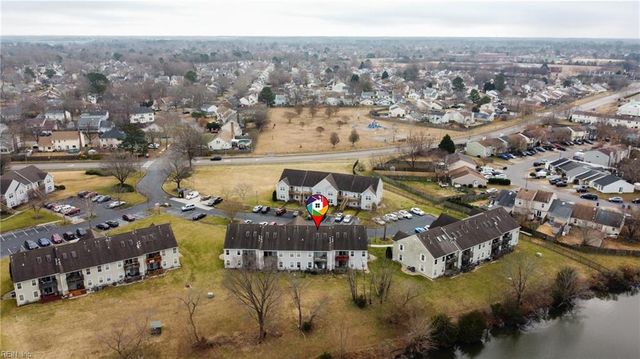 4924 Willow Pointe LN, Virginia Beach, VA 23464