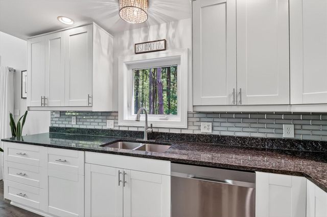 13679 Deer Creek Drive, South Haven, MI 49090