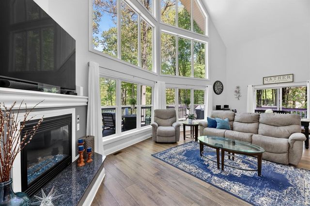 13679 Deer Creek Drive, South Haven, MI 49090
