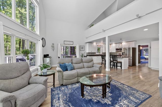 13679 Deer Creek Drive, South Haven, MI 49090