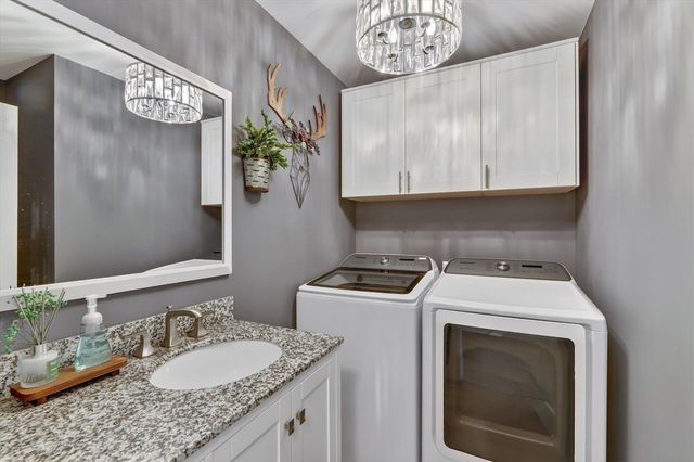 13679 Deer Creek Drive, South Haven, MI 49090