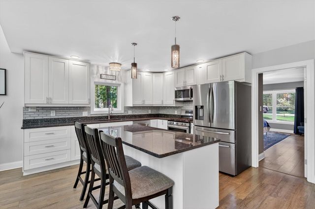 13679 Deer Creek Drive, South Haven, MI 49090