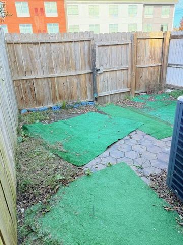 25 Christine CT, Hampton, VA 23666