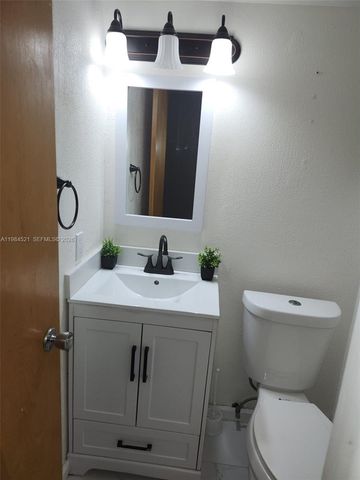 14901 SW 4th St 14A, Pembroke Pines, FL 33027