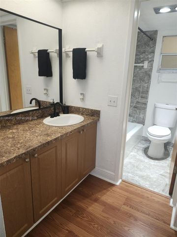 14901 SW 4th St 14A, Pembroke Pines, FL 33027