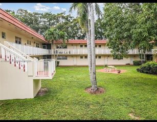 14901 SW 4th St 14A, Pembroke Pines, FL 33027