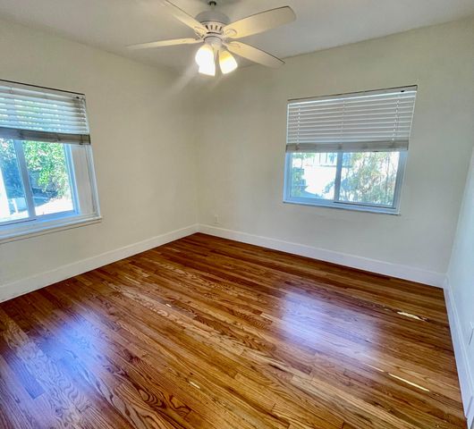 2425 Pierce Street, Hollywood, FL 33020