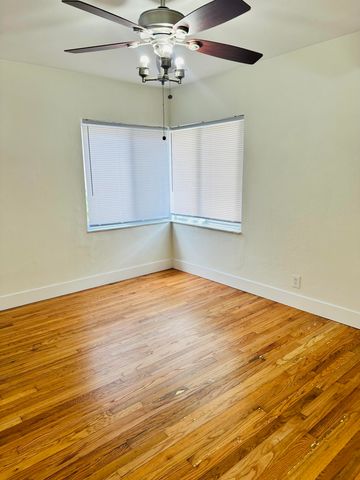 2425 Pierce Street, Hollywood, FL 33020