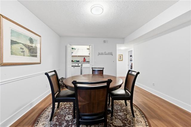 6851 Roswell Road F15, Atlanta, GA 30328