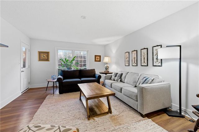 6851 Roswell Road F15, Atlanta, GA 30328