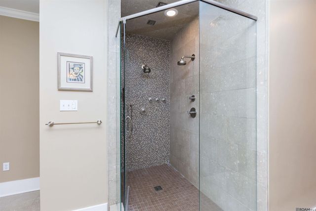 6161 Moss Side Ln, Baton Rouge, LA 70808