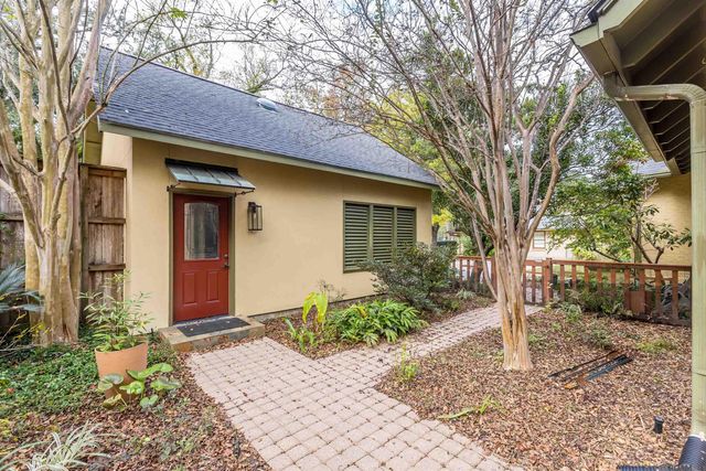 6161 Moss Side Ln, Baton Rouge, LA 70808