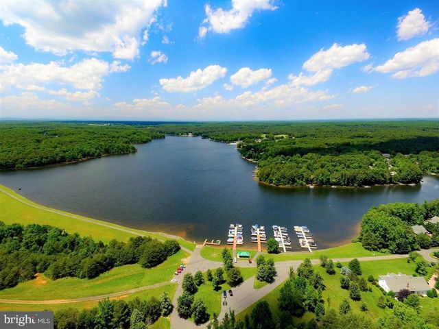 11207 VALOR BRIDGE DR, Spotsylvania, VA 22551