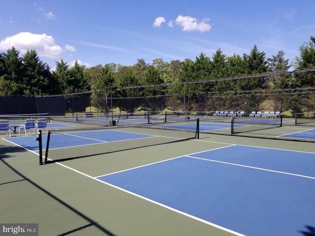 11207 VALOR BRIDGE DR, Spotsylvania, VA 22551