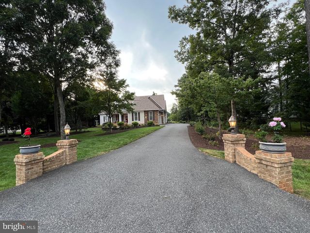 11207 VALOR BRIDGE DR, Spotsylvania, VA 22551