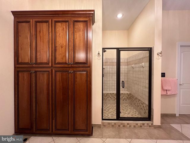 11207 VALOR BRIDGE DR, Spotsylvania, VA 22551