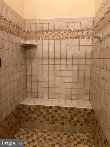 11207 VALOR BRIDGE DR, Spotsylvania, VA 22551