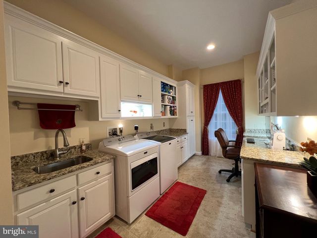 11207 VALOR BRIDGE DR, Spotsylvania, VA 22551