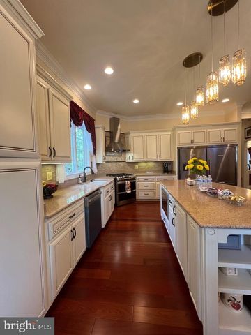 11207 VALOR BRIDGE DR, Spotsylvania, VA 22551