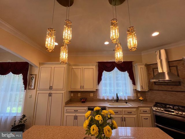 11207 VALOR BRIDGE DR, Spotsylvania, VA 22551