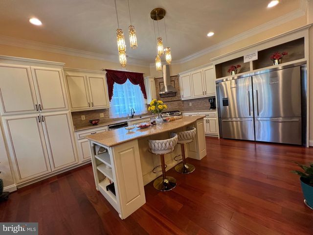 11207 VALOR BRIDGE DR, Spotsylvania, VA 22551