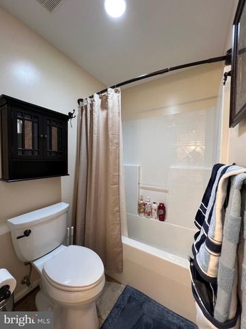 11207 VALOR BRIDGE DR, Spotsylvania, VA 22551