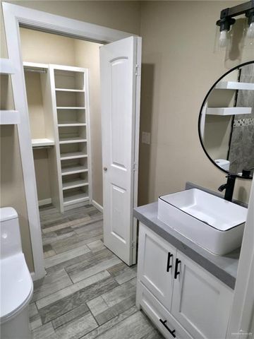 39622 Lilia Street, Penitas, TX 78576