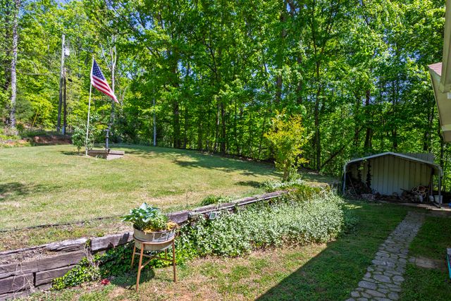 217 Roberts Road, Spring City, TN 37381