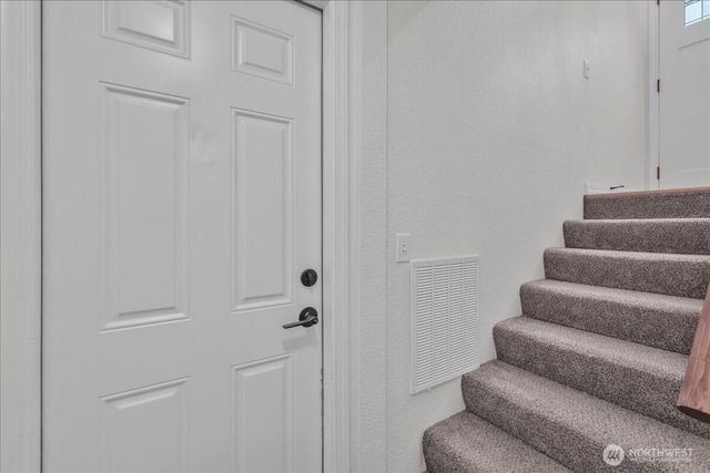 22026 SE 269th Place, Maple Valley, WA 98038