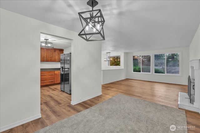 22026 SE 269th Place, Maple Valley, WA 98038