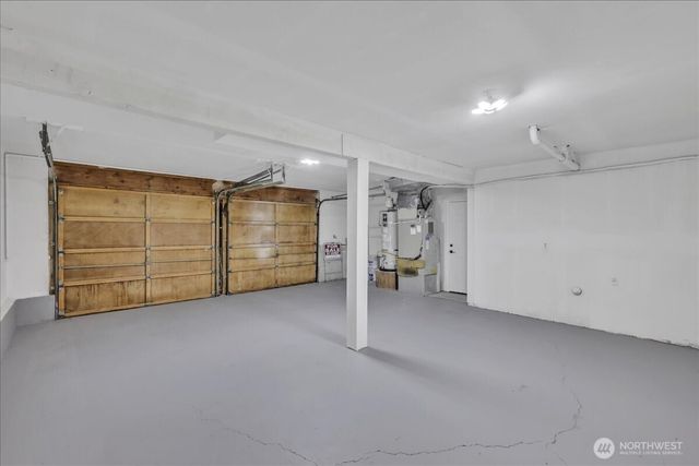 22026 SE 269th Place, Maple Valley, WA 98038