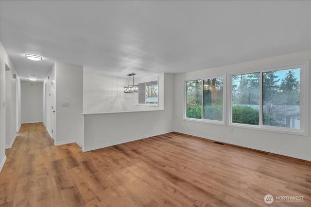 22026 SE 269th Place, Maple Valley, WA 98038