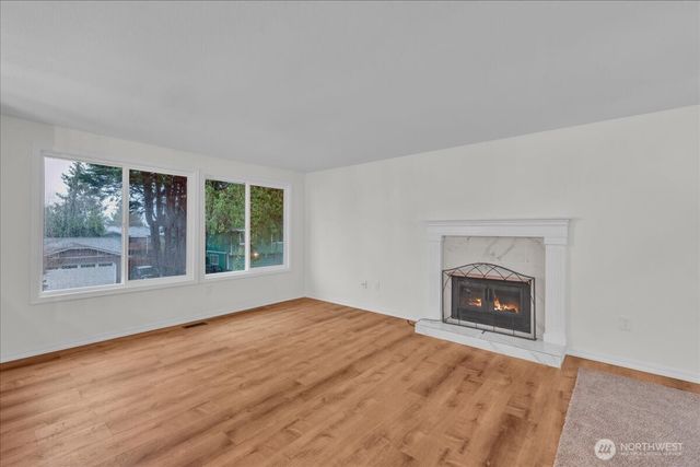 22026 SE 269th Place, Maple Valley, WA 98038