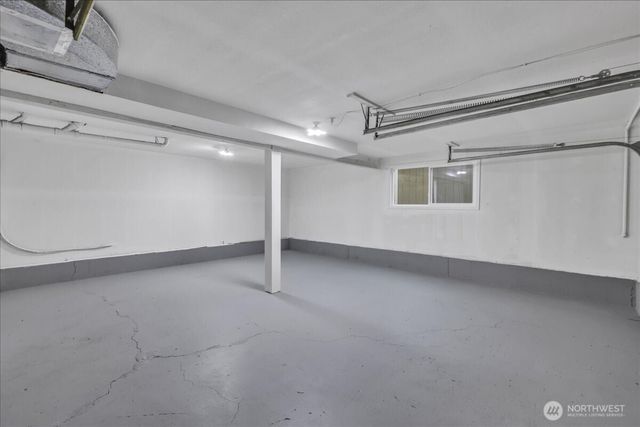 22026 SE 269th Place, Maple Valley, WA 98038